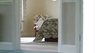 მჭიდრო ქერა cutie რე ...